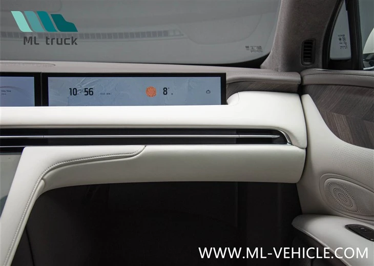 IM LS7 SUV EV