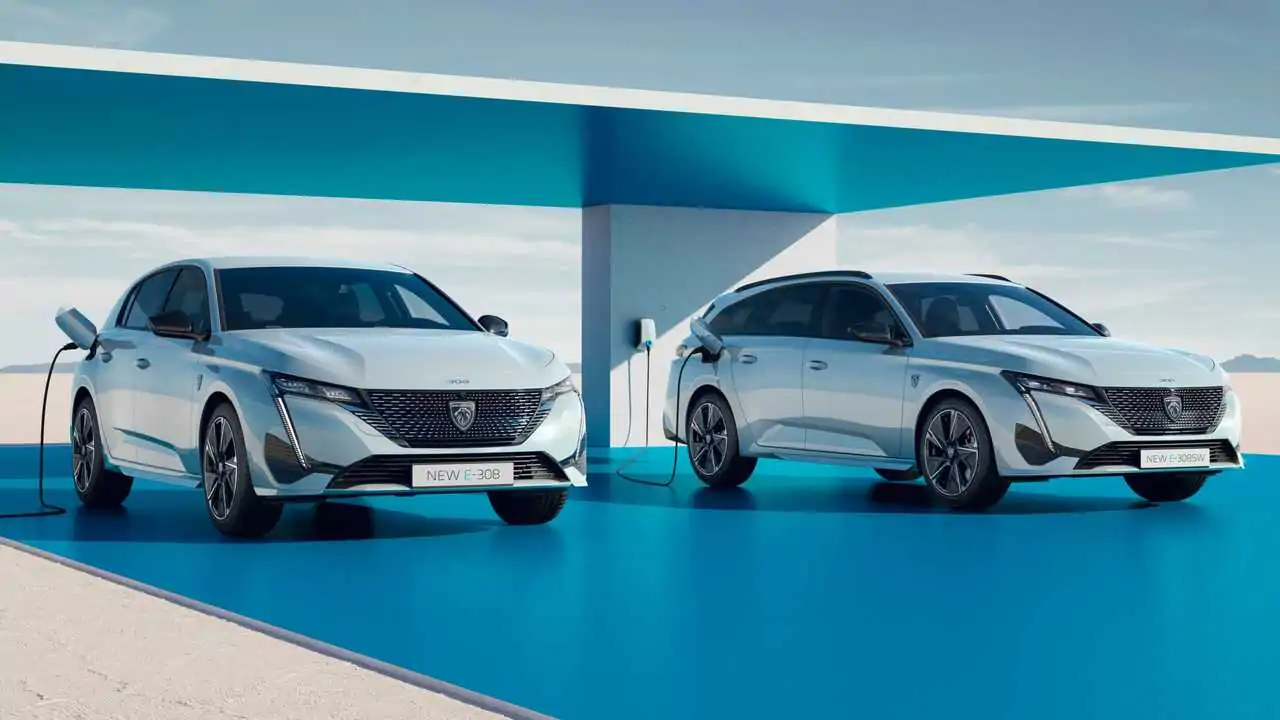 15 Múnla Stáisiúin Leictrigh (eastát) atá le teacht: Peugeot E-308 SW