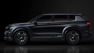 Mitsubishi Outlander Ralliart PHEV tús Bealtaine in 2024