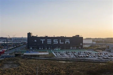 Tagann Elon Musk, POF Tesla, i mBéising le Cuairt ar an tSín