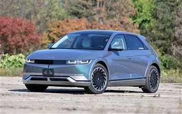 Cailliúint Tobann Cumhachta Agus tú ag Tiomáint? Imscrúdaíonn NHTSA Hyundai I...